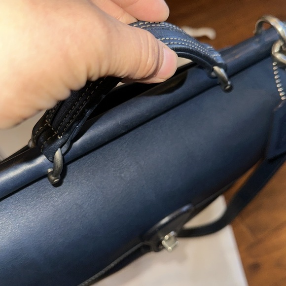 Coach VTG 9927 Willis Navy Blue Leather Crossbody Shoulder Bag - Picture 9 of 16